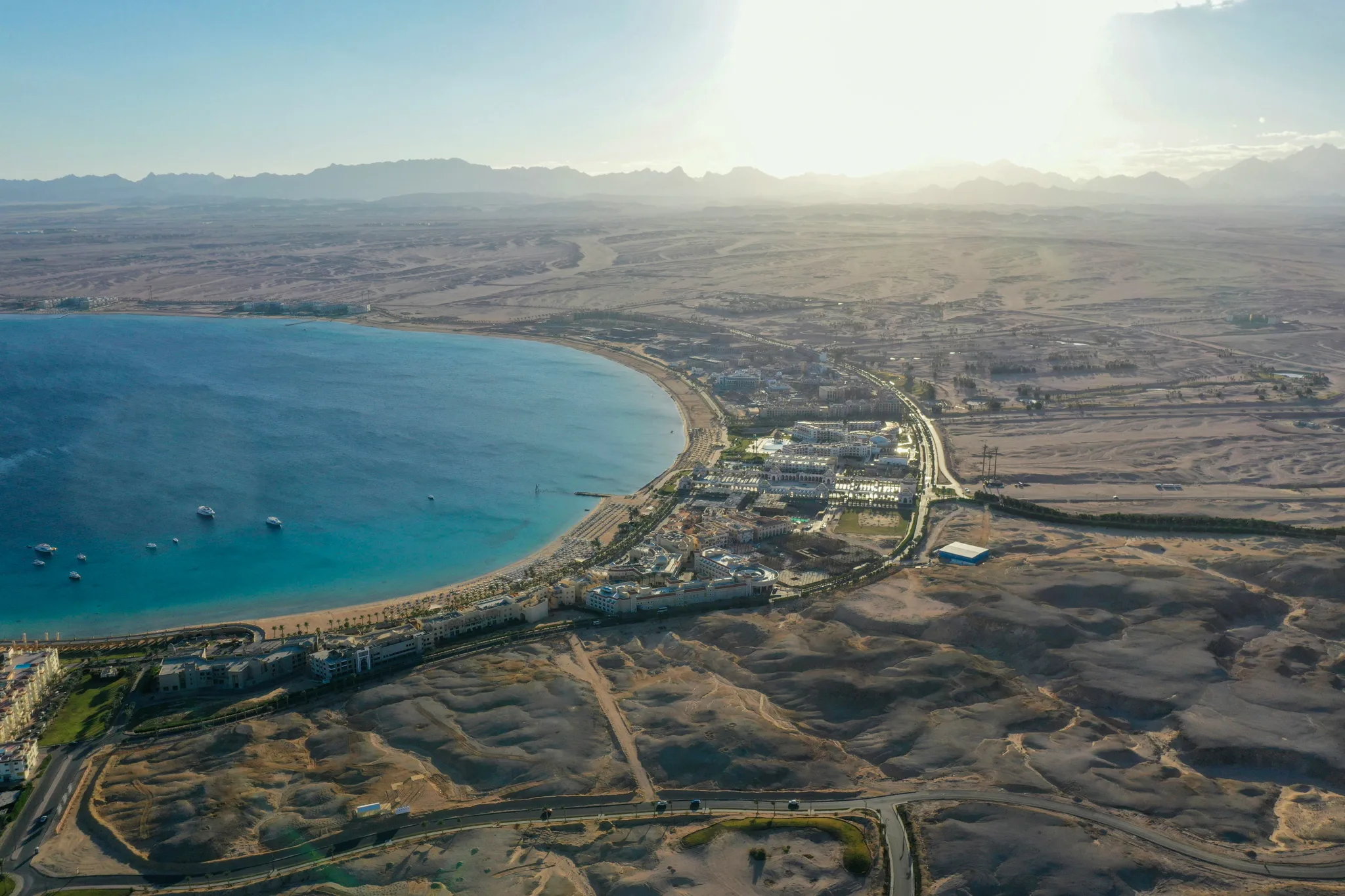Hurghada – czy warto? Atrakcje, plaże, bezpieczeństwo